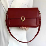 LUTAOTIE  High Texture Red Retro Bridal Wedding Bag  New Light Luxury Commuter Underarm Bag  Minority Handbag Fashion