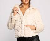 lutaotie So Extra Faux Fur Jacket