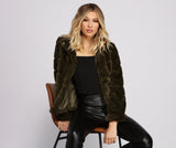 lutaotie So Extra Faux Fur Jacket