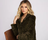 lutaotie So Extra Faux Fur Jacket