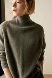 Lutaotie Turtleneck Side Split Wool Sweater