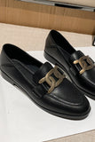 Lutaotie Metal Knot Leather Loafers