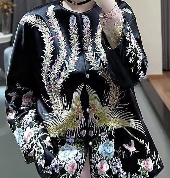 Chinese Style Black O Neck Embroideried Button Silk Coat Spring