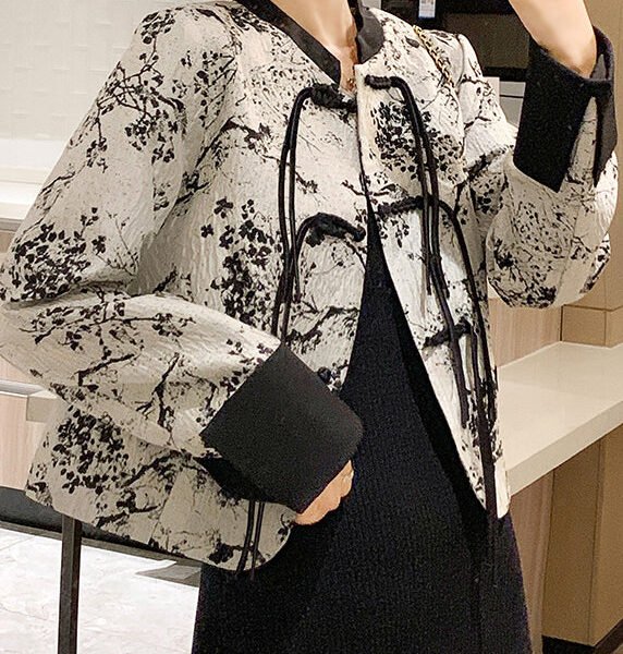 Chinese Style Black O-Neck Button Cotton Coat Spring
