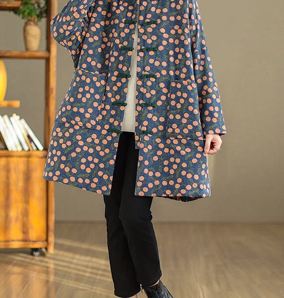 Plus Size Vintage Print Pockets Chinese Button Fine Cotton Filled Coat Winter